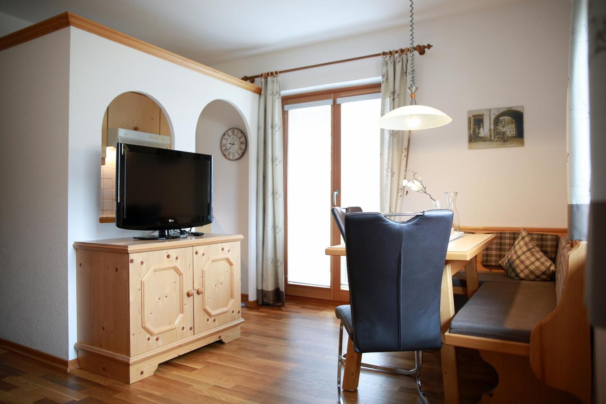 Landhaus Alpengruss Kössen Habitación foto